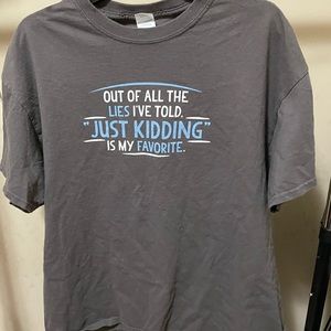 Gildan Funny Tee Shirt. Gray. Size XL